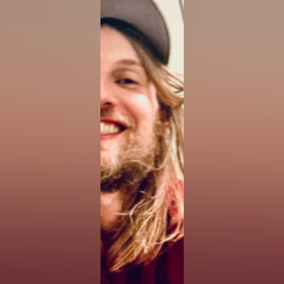 Meet your Posher, Josh - Picture 2 of 4